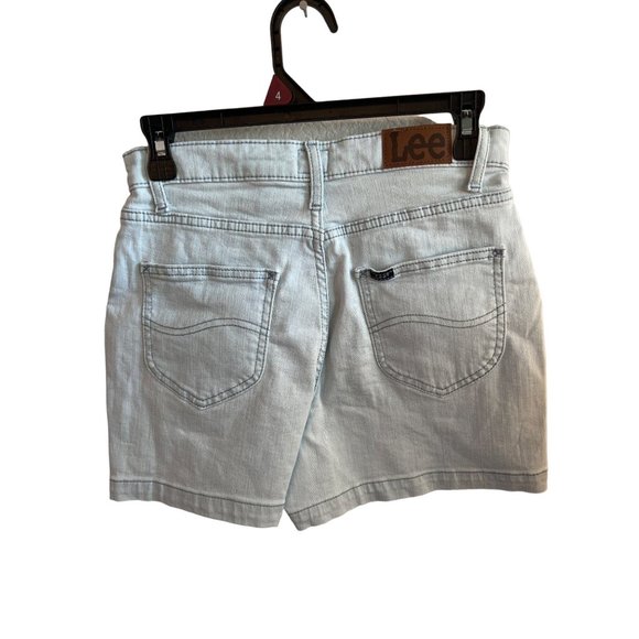 Lee Blue Denim Jean Shorts Light Wash Women's Size 4 High Rise NWT - Picture 3 of 4